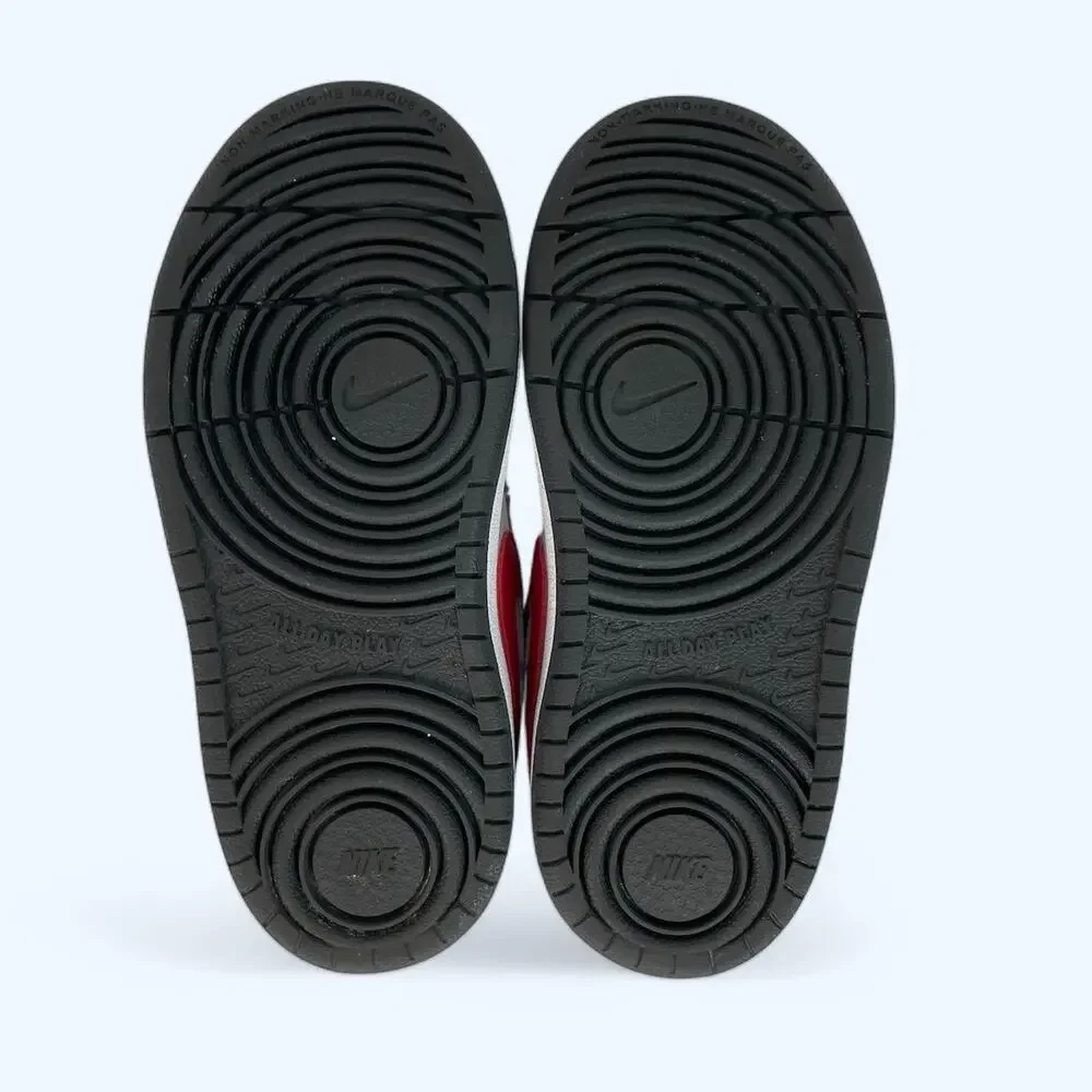 Nike excellent see